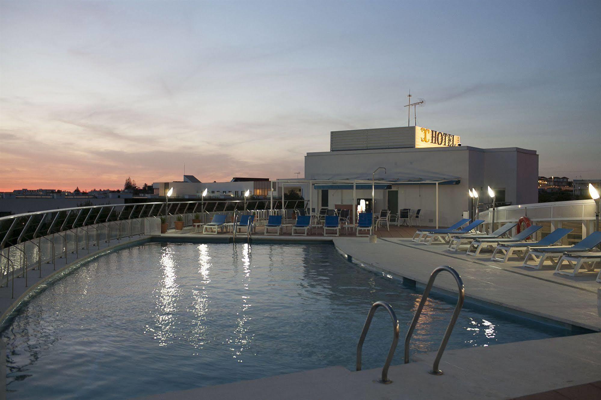 Hotel Costa Conil By Fuerte Group Conil De La Frontera Extérieur photo