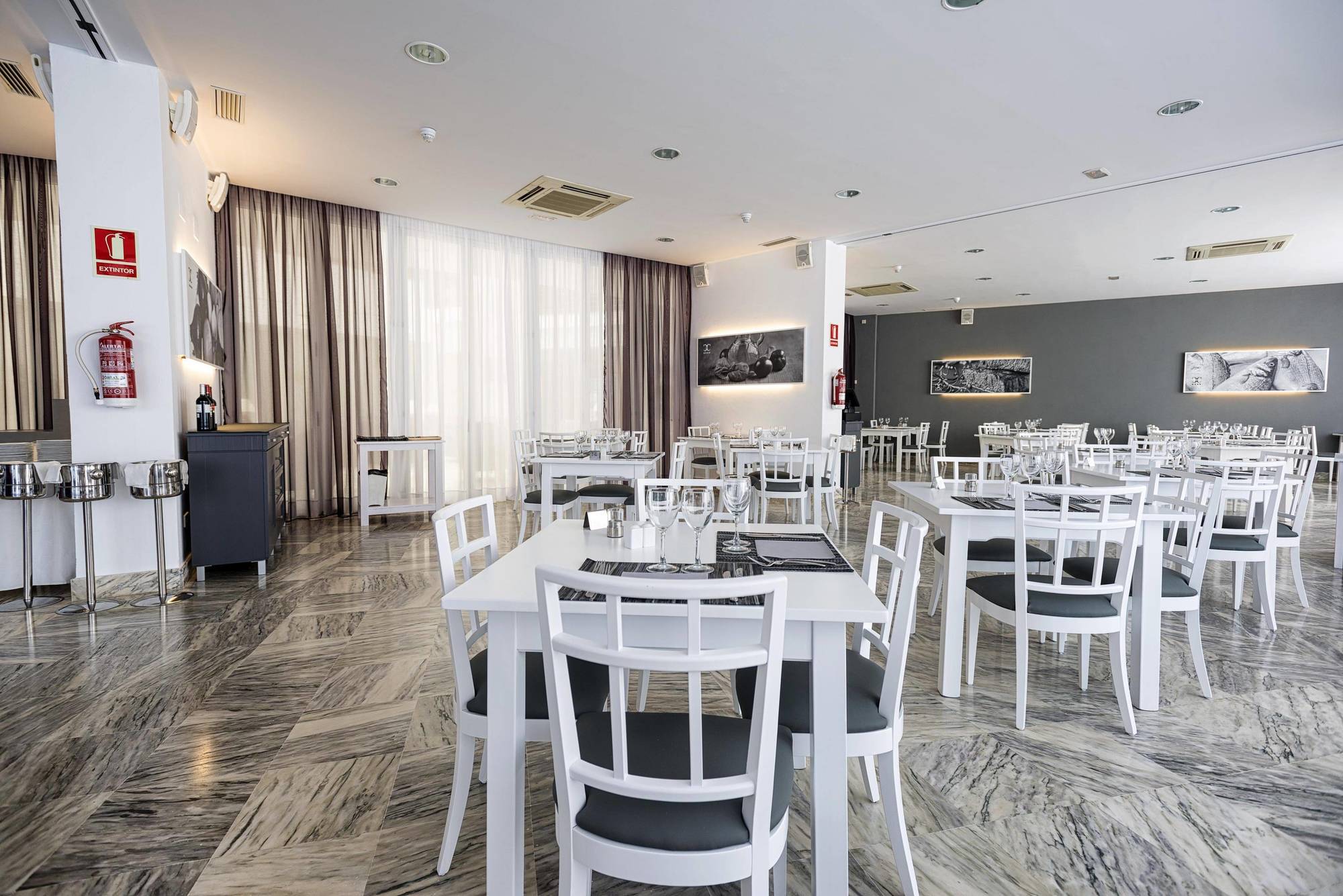 Hotel Costa Conil By Fuerte Group Conil De La Frontera Extérieur photo