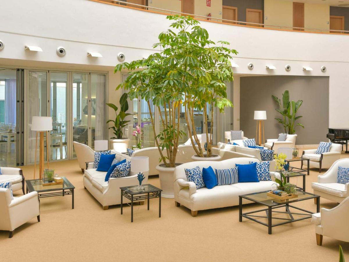 Hotel Costa Conil By Fuerte Group Conil De La Frontera Extérieur photo